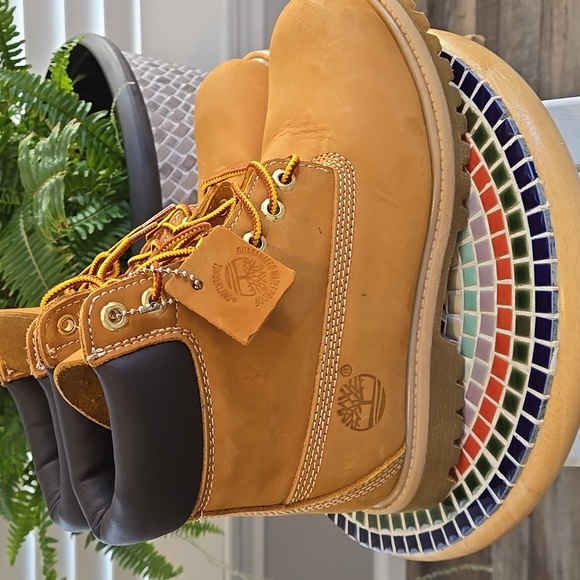 Timberland 6" Waterproof Boot - Picture 5 of 15